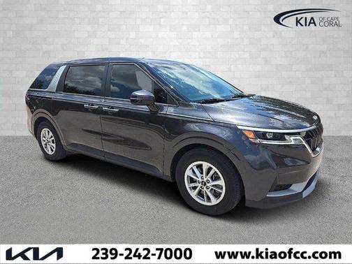 2023 Kia Carnival LX