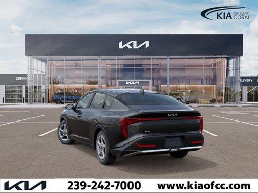 2025 Kia K4 LXS