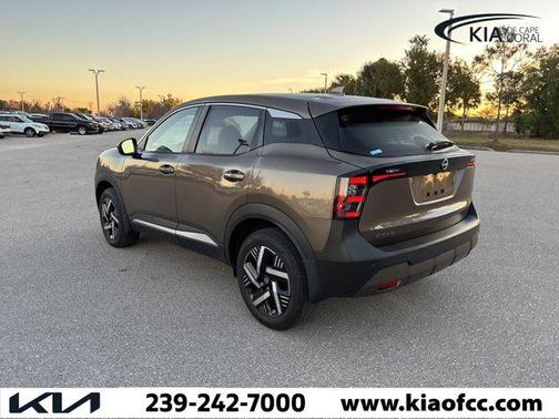 2025 Nissan Kicks SV