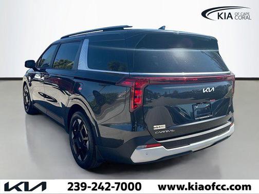 2026 Kia Carnival EX