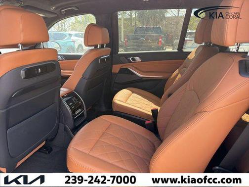 2023 BMW X7 xDrive40i