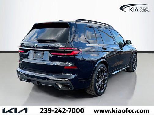 2023 BMW X7 xDrive40i
