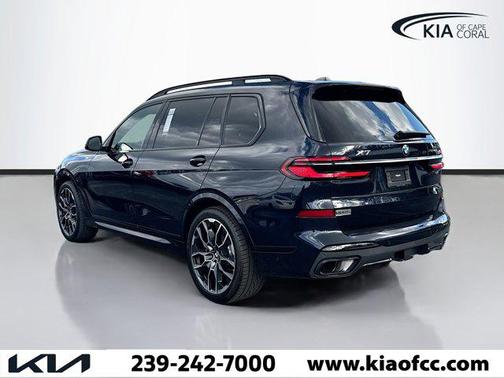 2023 BMW X7 xDrive40i