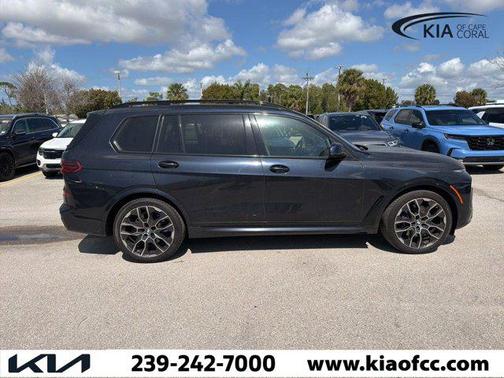 2023 BMW X7 xDrive40i