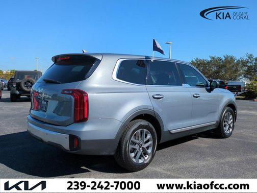 2024 Kia Telluride LX