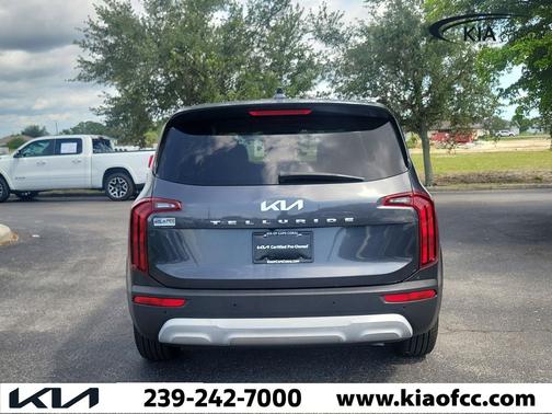 Gravity Grey 2022 Kia Telluride LX