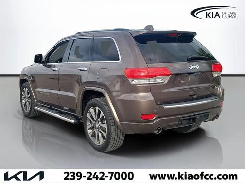 Walnut Brown Metallic Clearcoat 2017 Jeep Grand Cherokee Overland