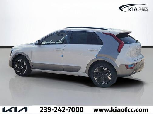 Snow White Pearl 2026 Kia Niro EV Wave