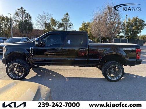 2022 Ford F-350 Platinum