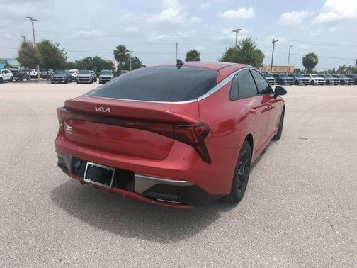 2025 Kia K5 LXS