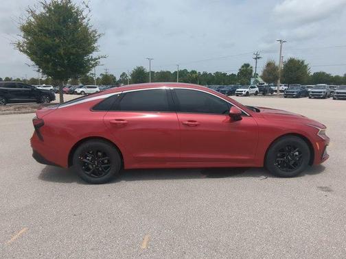 2025 Kia K5 LXS