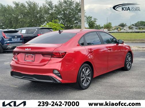 Currant Red 2023 Kia Forte LXS