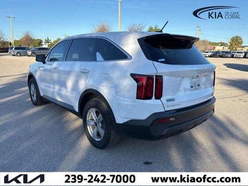 2023 Kia Sorento LX