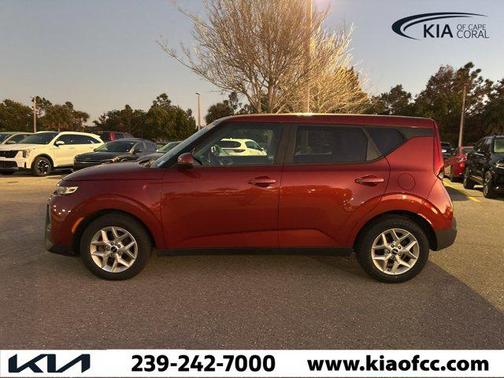2022 Kia Soul LX