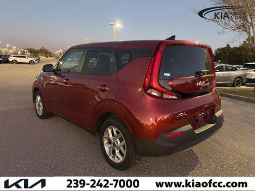 2022 Kia Soul LX