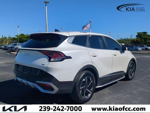 2024 Kia Sportage Hybrid LX