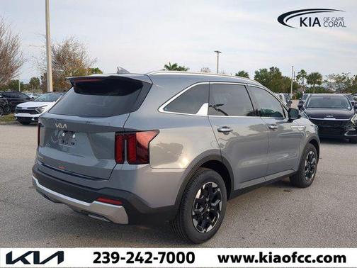 2025 Kia Sorento S