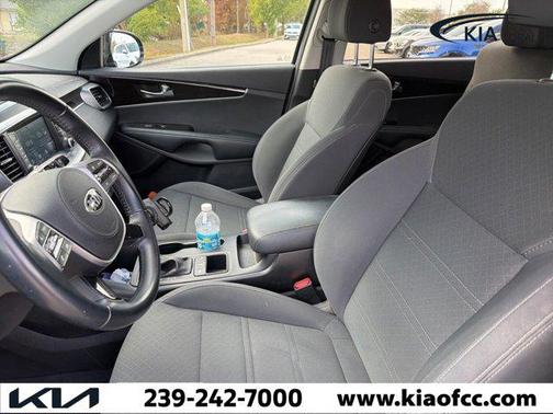2020 Kia Sorento S