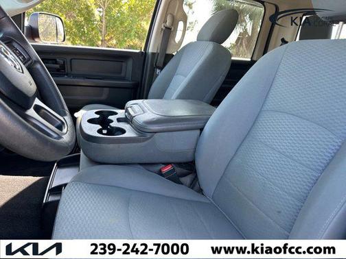 2018 RAM 2500 Tradesman Crew Cab 4x4 6'4' Box