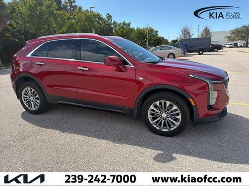 2024 Cadillac XT4 Premium Luxury