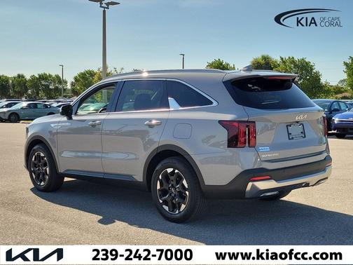 Wolf Gray 2024 Kia Sorento S
