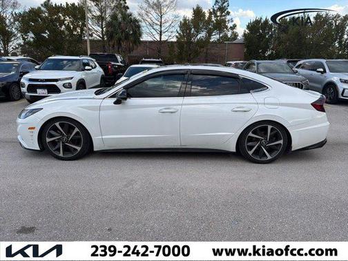 2023 Hyundai SONATA SEL Plus