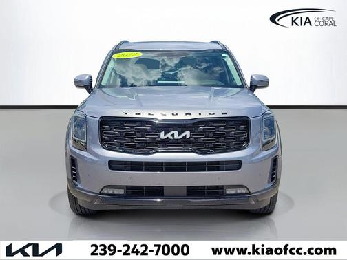 Everlasting Silver 2022 Kia Telluride SX