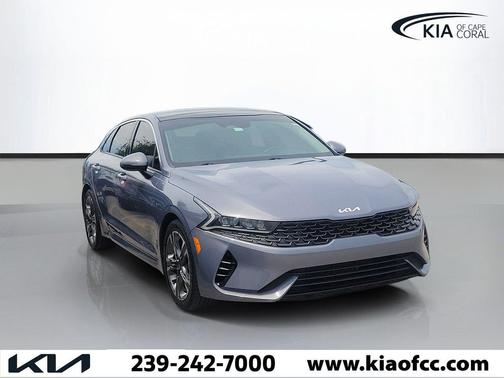 Everlasting Silver 2022 Kia K5 EX