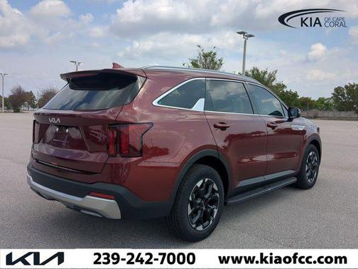 2025 Kia Sorento S