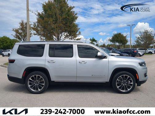 2022 Jeep Wagoneer Series III 4x4