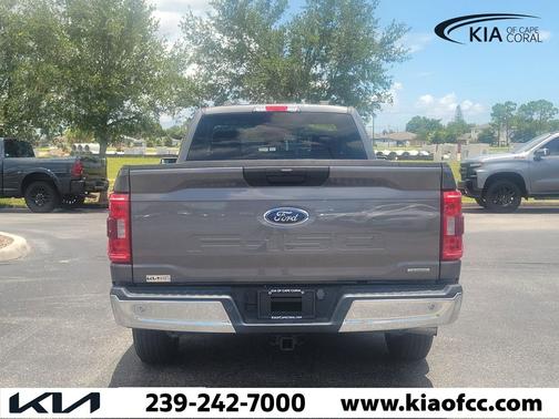 CARBONIZED GRAY METALLIC 2023 Ford F-150 XLT