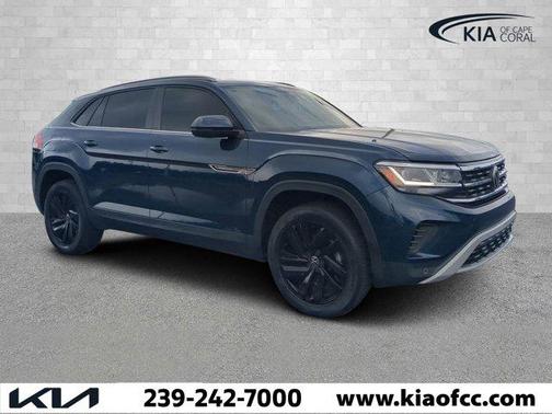 2022 Volkswagen Atlas Cross Sport 2.0T SE w/Technology 4MOTION