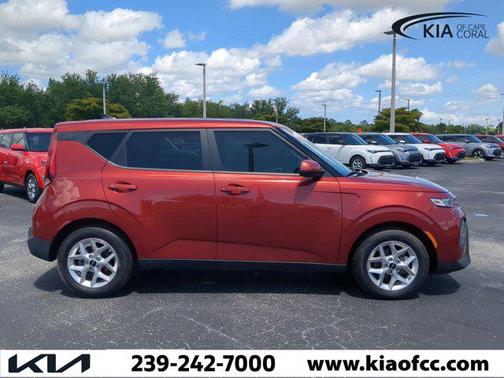 2022 Kia Soul LX