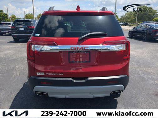 2023 GMC Acadia FWD SLT