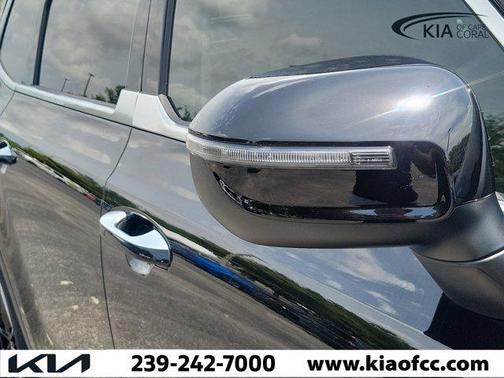 Ebony Black 2024 Kia Telluride S