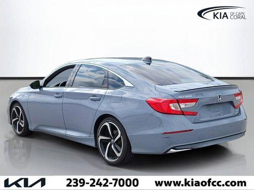 Platinum White Pearl 2022 Honda Accord Hybrid Sport