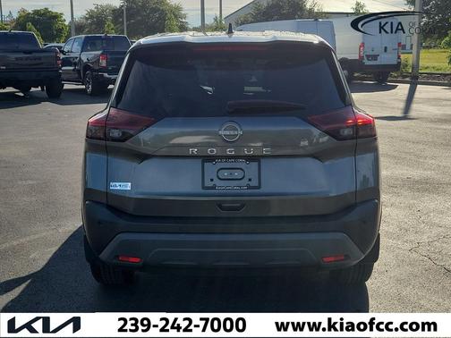 Gun Metallic 2022 Nissan Rogue S