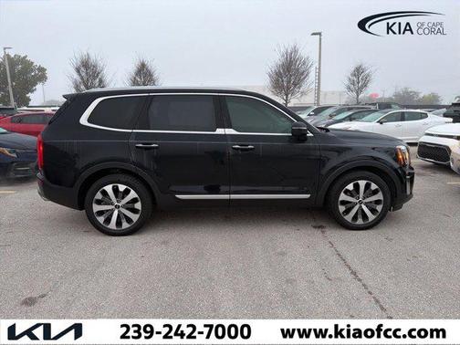 2022 Kia Telluride S