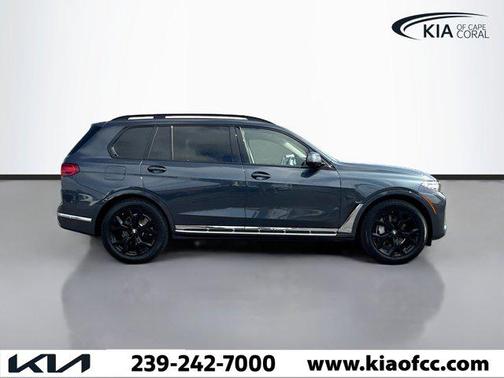 2022 BMW X7 xDrive40i