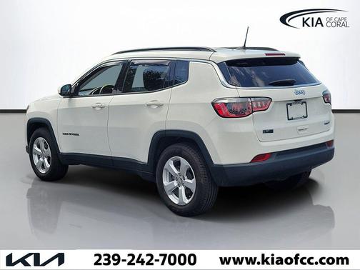 White Clearcoat 2018 Jeep Compass Latitude