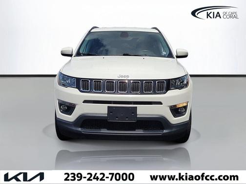 White Clearcoat 2018 Jeep Compass Latitude