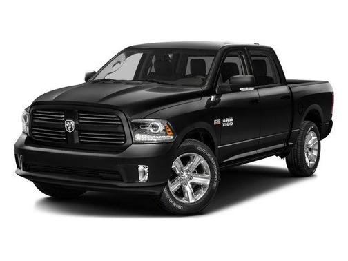 Bright Silver Metallic Clearcoat 2016 RAM 1500 Big Horn