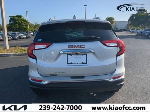 2022 GMC Terrain SLT
