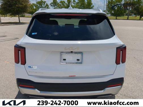 2025 Kia Sorento S