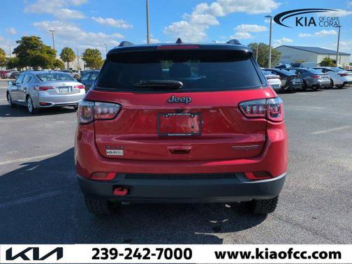 2025 Jeep Compass Trailhawk