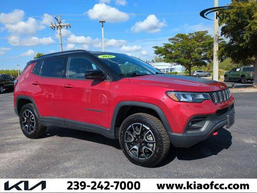 2025 Jeep Compass Trailhawk