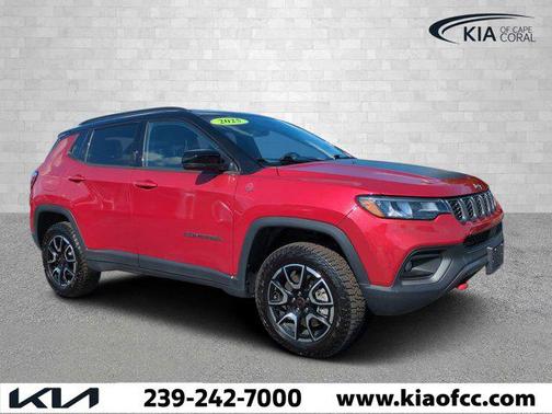 2025 Jeep Compass Trailhawk