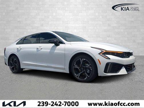 2025 Kia K5 GT-Line
