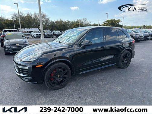 2016 Porsche Cayenne GTS
