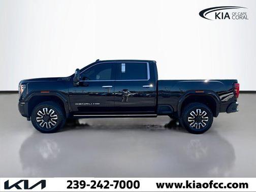 2025 GMC Sierra 3500 Denali